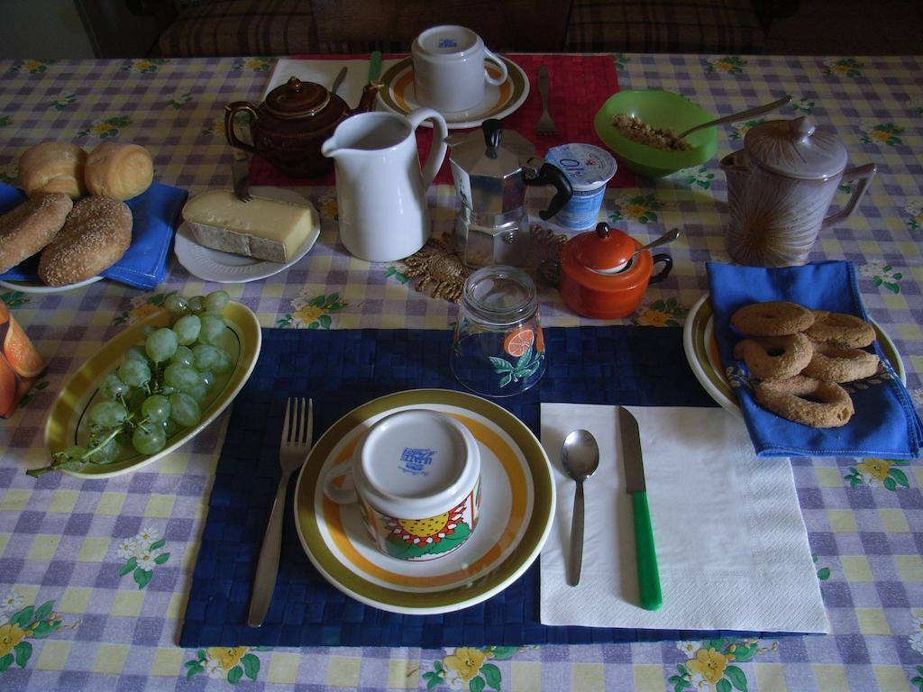 U Tej Bed and Breakfast Cumiana Exteriör bild